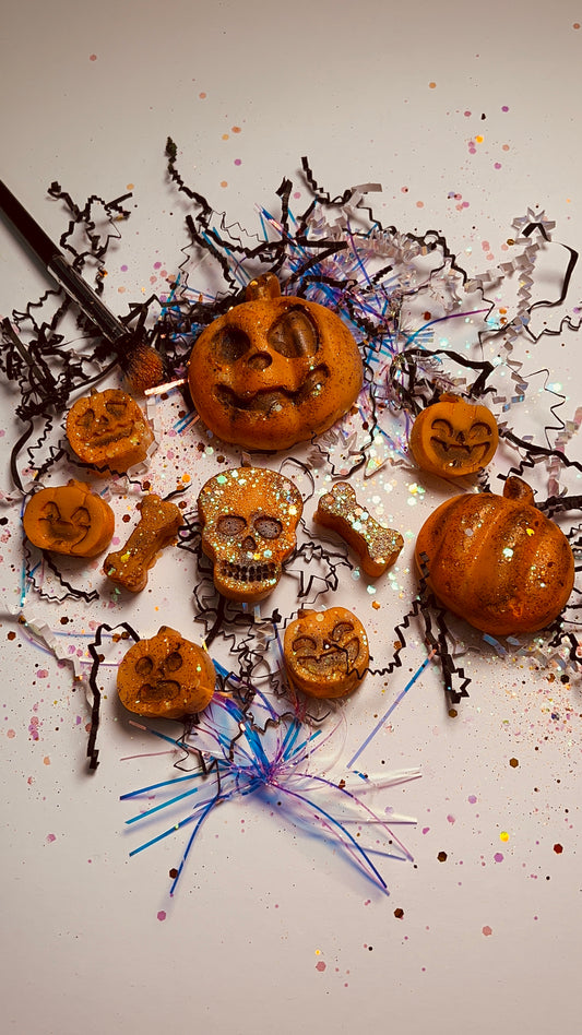 π§ Butter & Bone Wax Melts β The Elegy Season Collection
Soft as butter, brittle as bone.