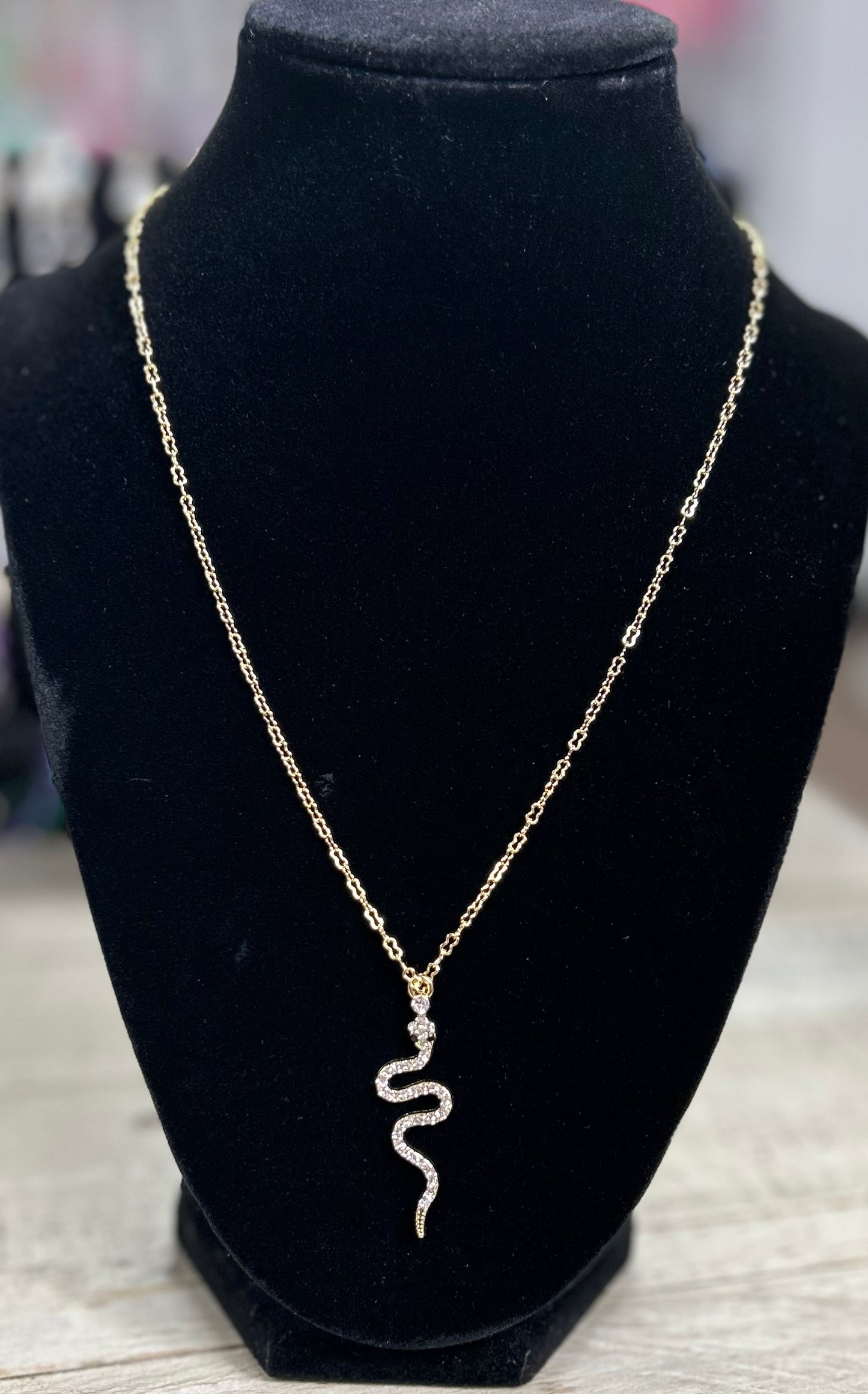 Serpentine Luxe Necklace