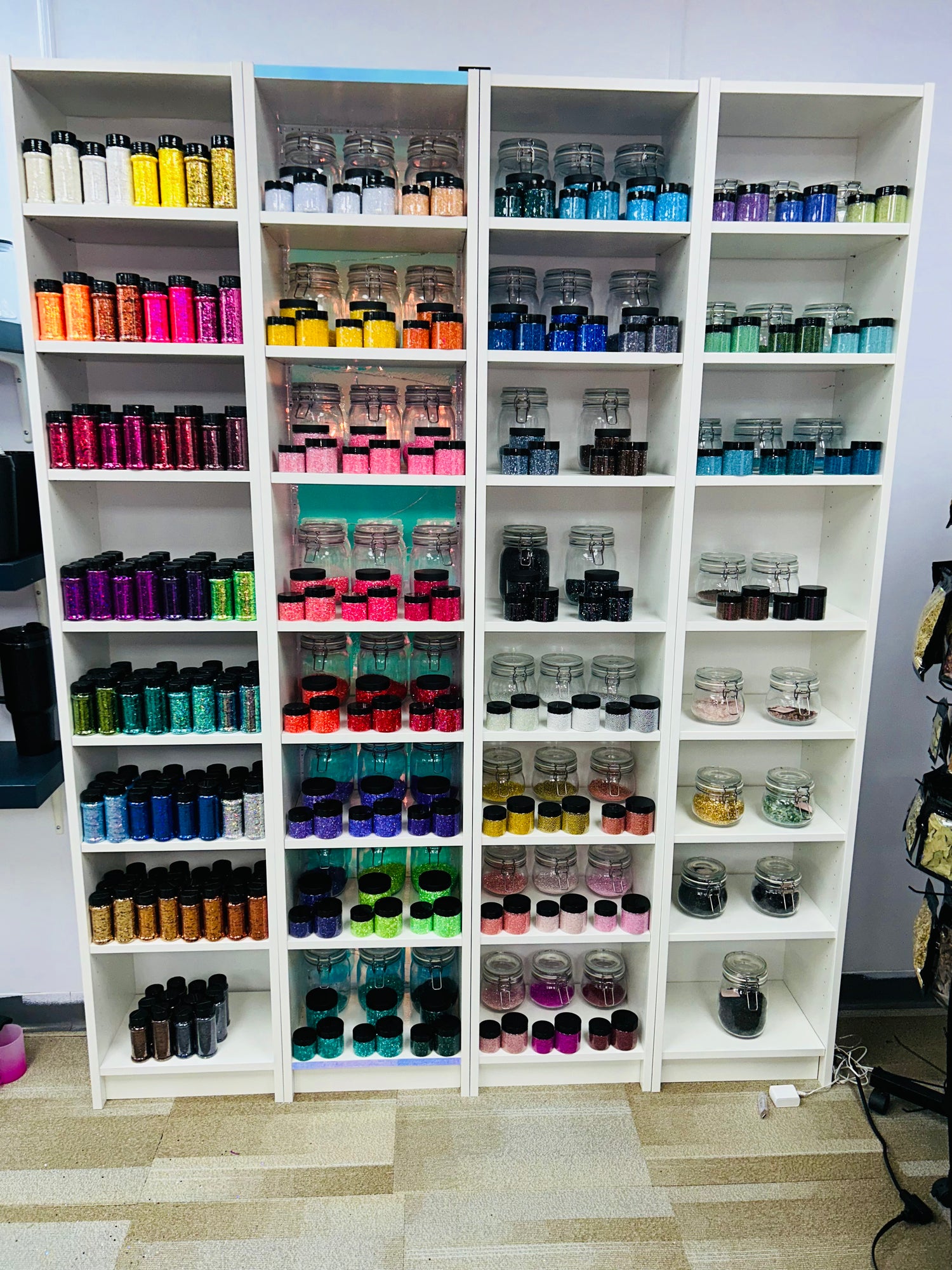 The Sparkle Bar — Glitter. Shine. Repeat. 🌟