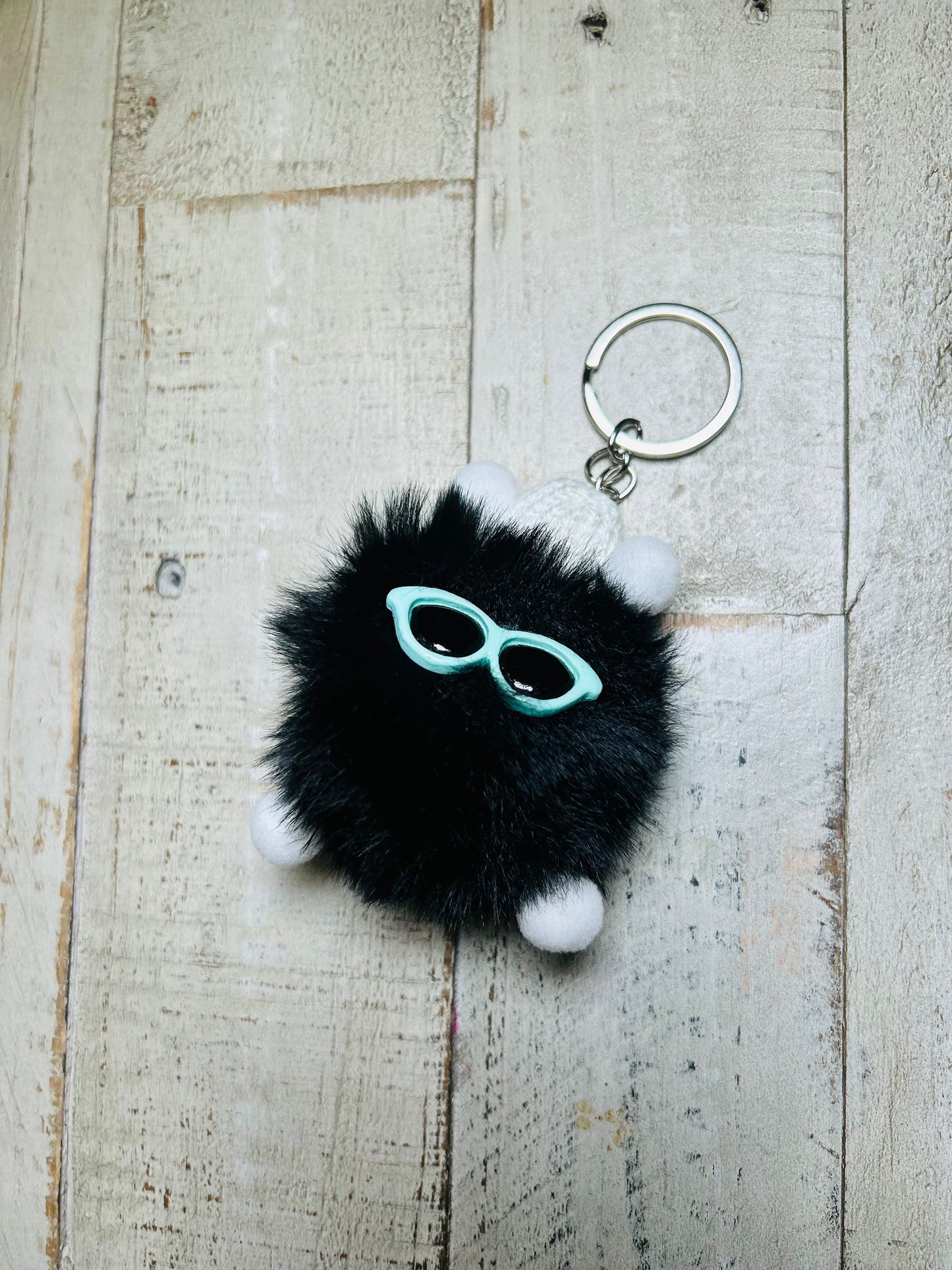 💫 Pom Pals Keychains