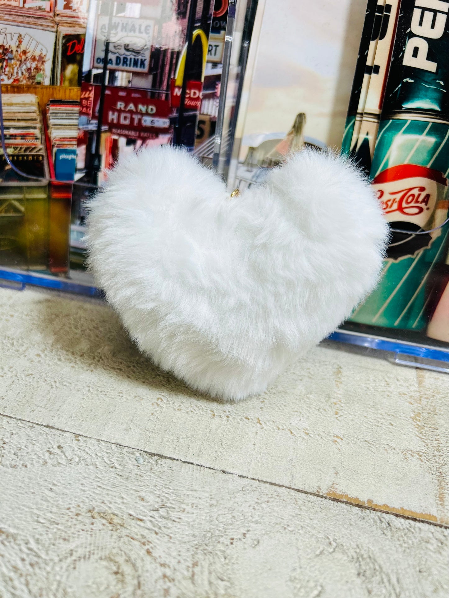💖 Heart Pom Keychains