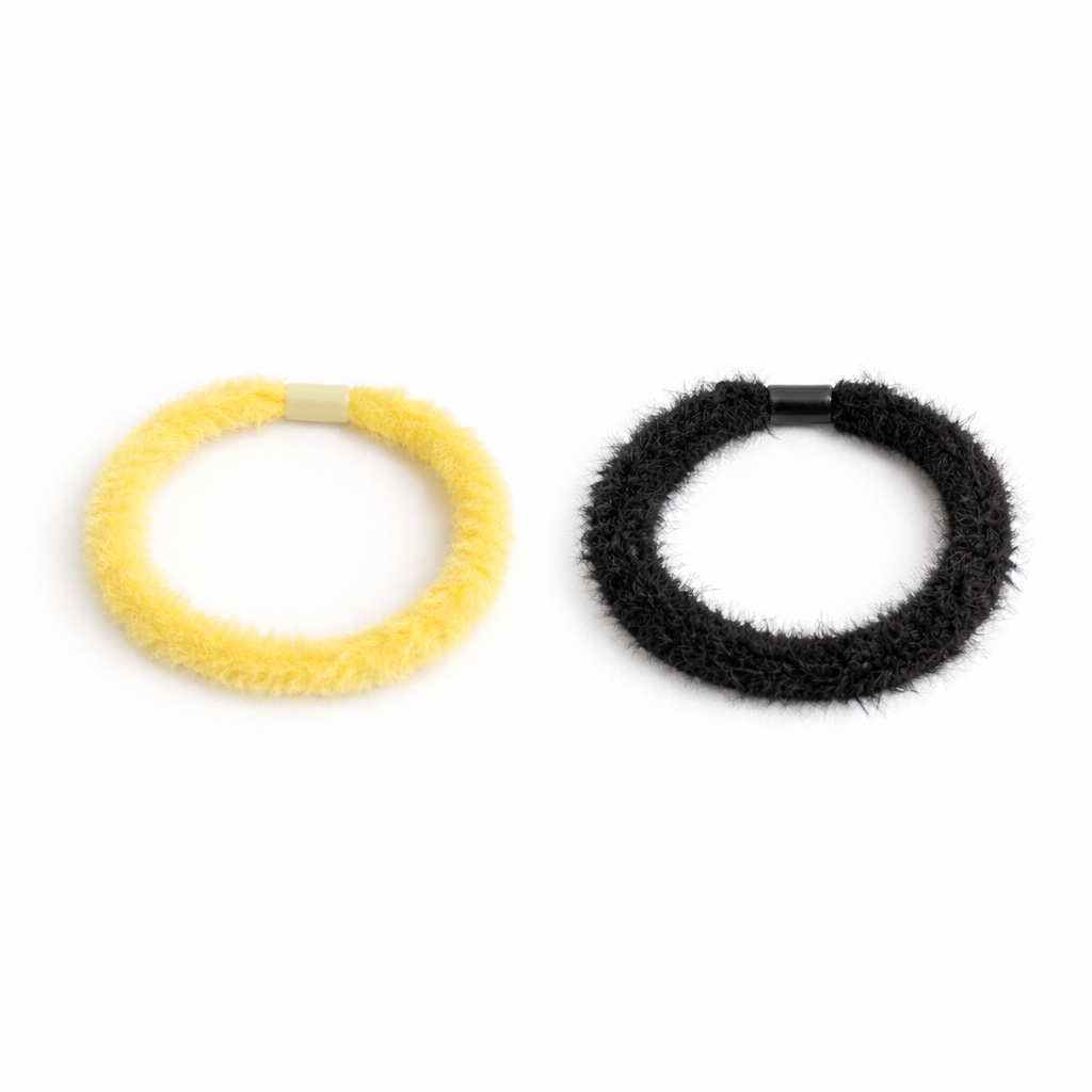 Plush Twist Hair Tie Bracelet – Soft Stretch Velvet Elastic