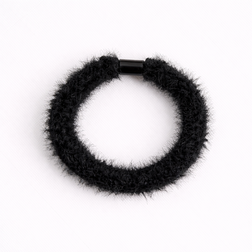 Plush Twist Hair Tie Bracelet – Soft Stretch Velvet Elastic