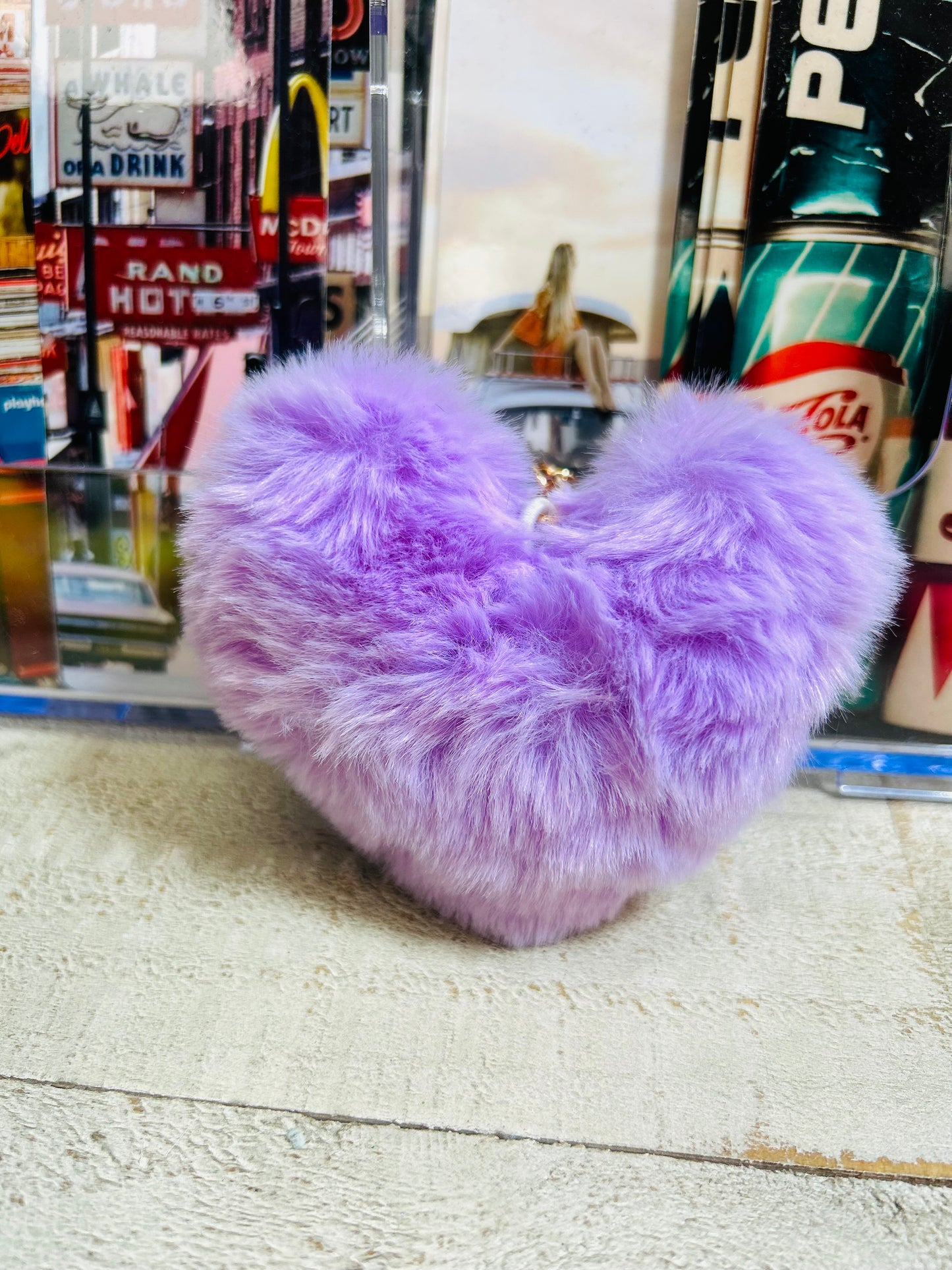 💖 Heart Pom Keychains