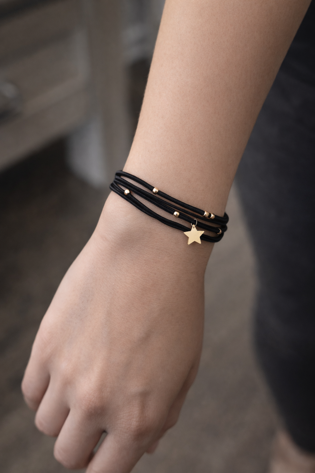 Layered Gold Accent Hair Tie Bracelet – Multi-Strand Elastic (Stacked Style)