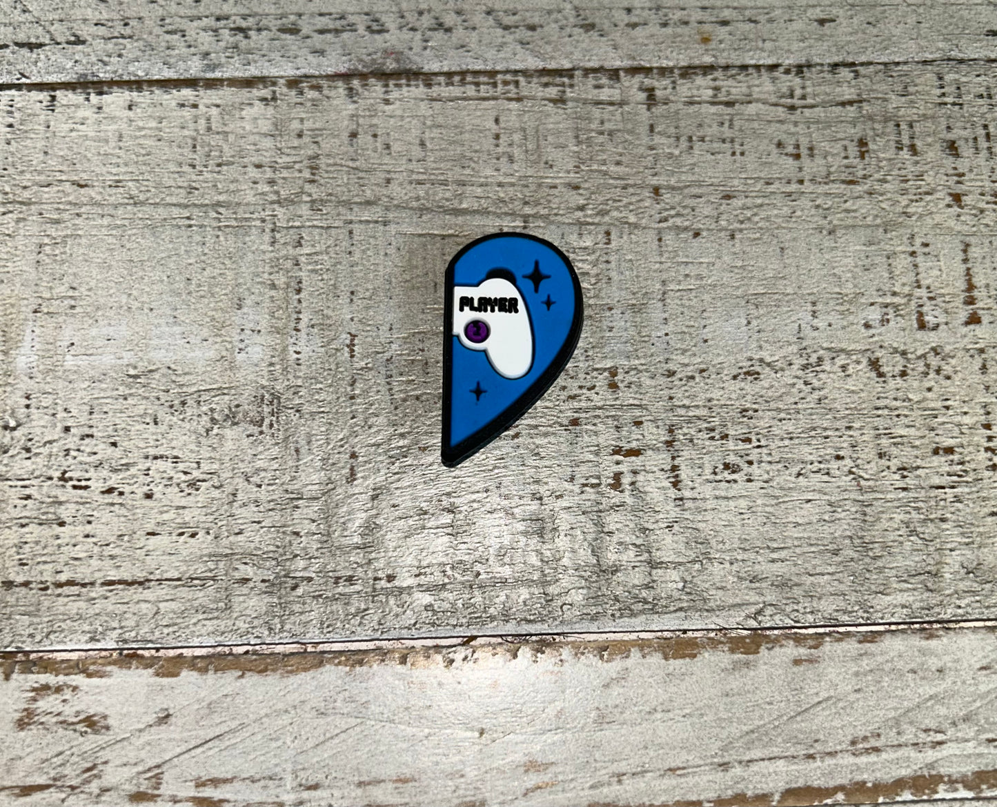 Player 1 & 2 Heart Shoe Charm