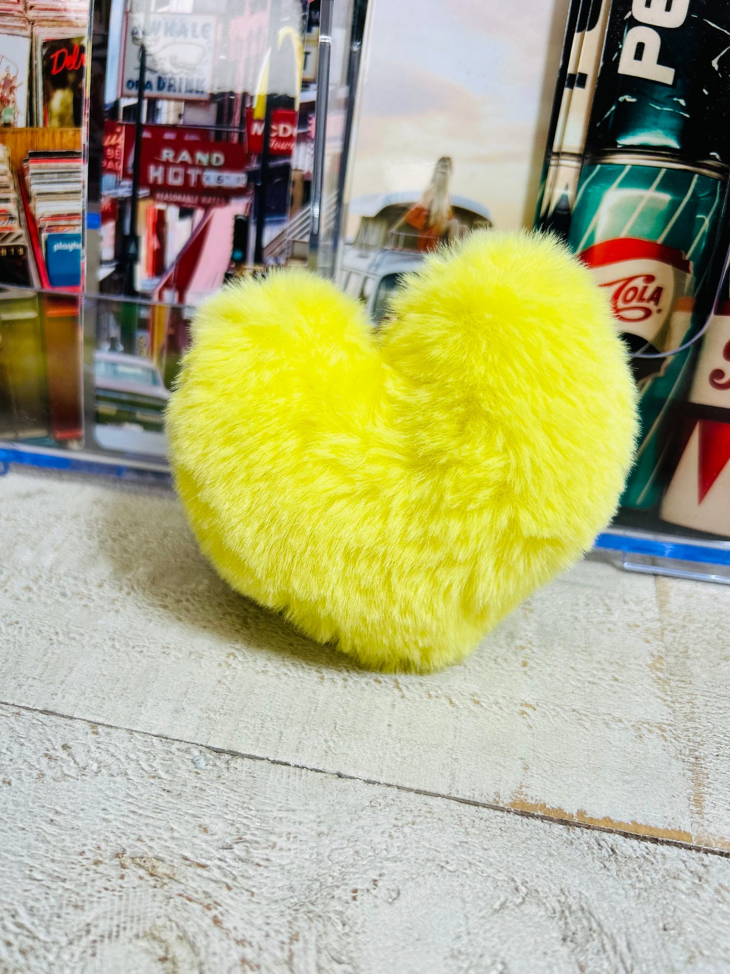 💖 Heart Pom Keychains