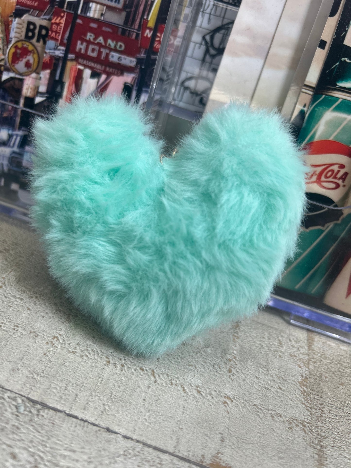 💖 Heart Pom Keychains